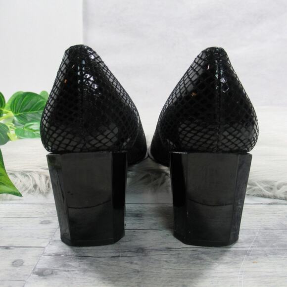 STUART WEITZMAN Vintage Black Snakeskin Embossed Pumps Women’s Size 8.5 - Picture 9 of 12